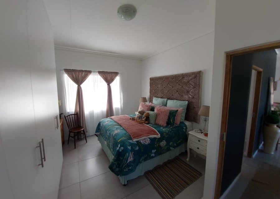 To Let 2 Bedroom Property for Rent in Mooikloof Country Estate Western Cape